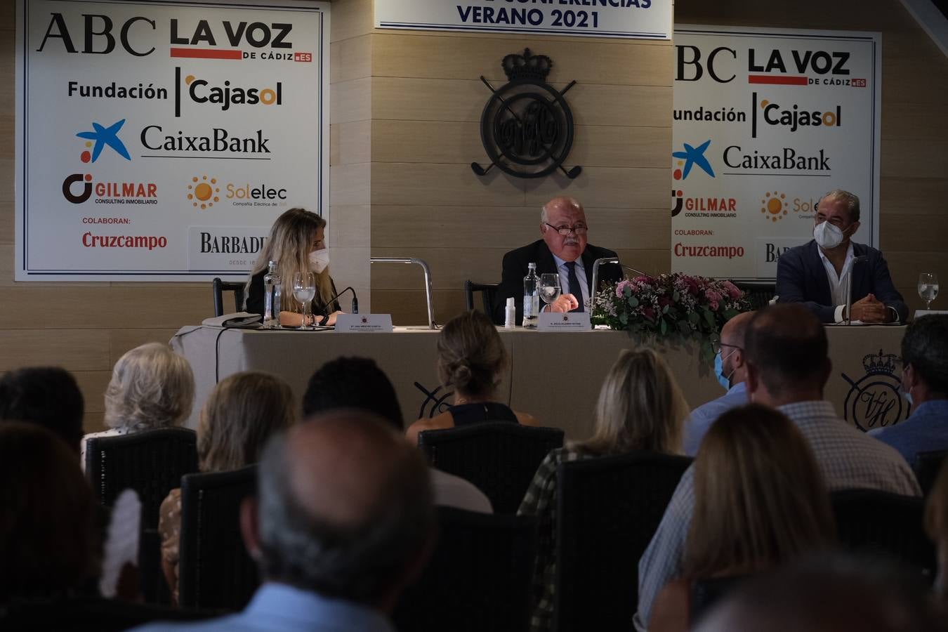 FOTOS: Jesús Aguirre en el Aula de Cultura de El Buzo, en el Club de Golf de Vista Hermosa