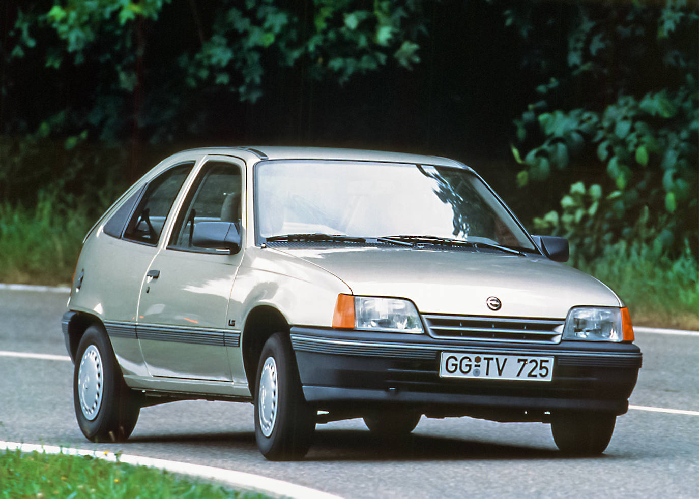 Opel celebra 85 años fabricando coches compactos