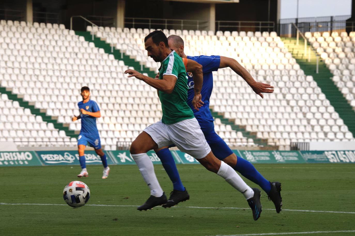 El primer partido de pretemporada del Córdoba CF ante el Linares, en imágenes