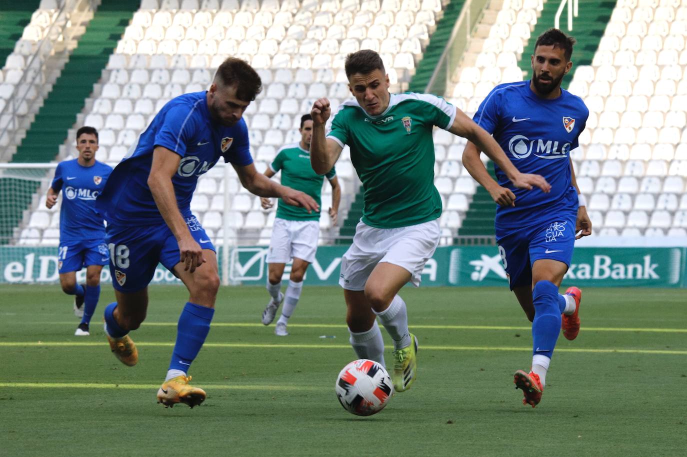 El primer partido de pretemporada del Córdoba CF ante el Linares, en imágenes