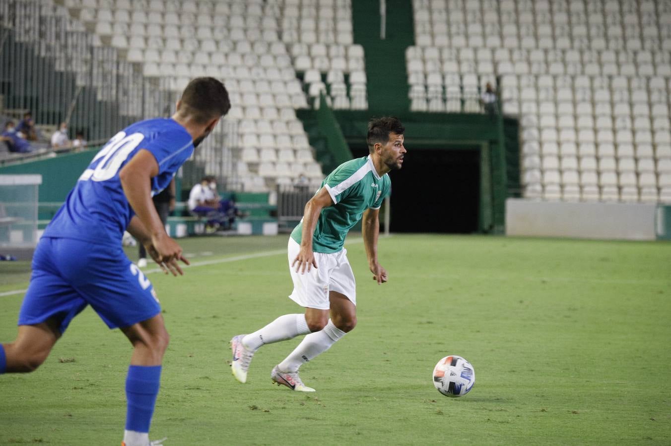 El primer partido de pretemporada del Córdoba CF ante el Linares, en imágenes