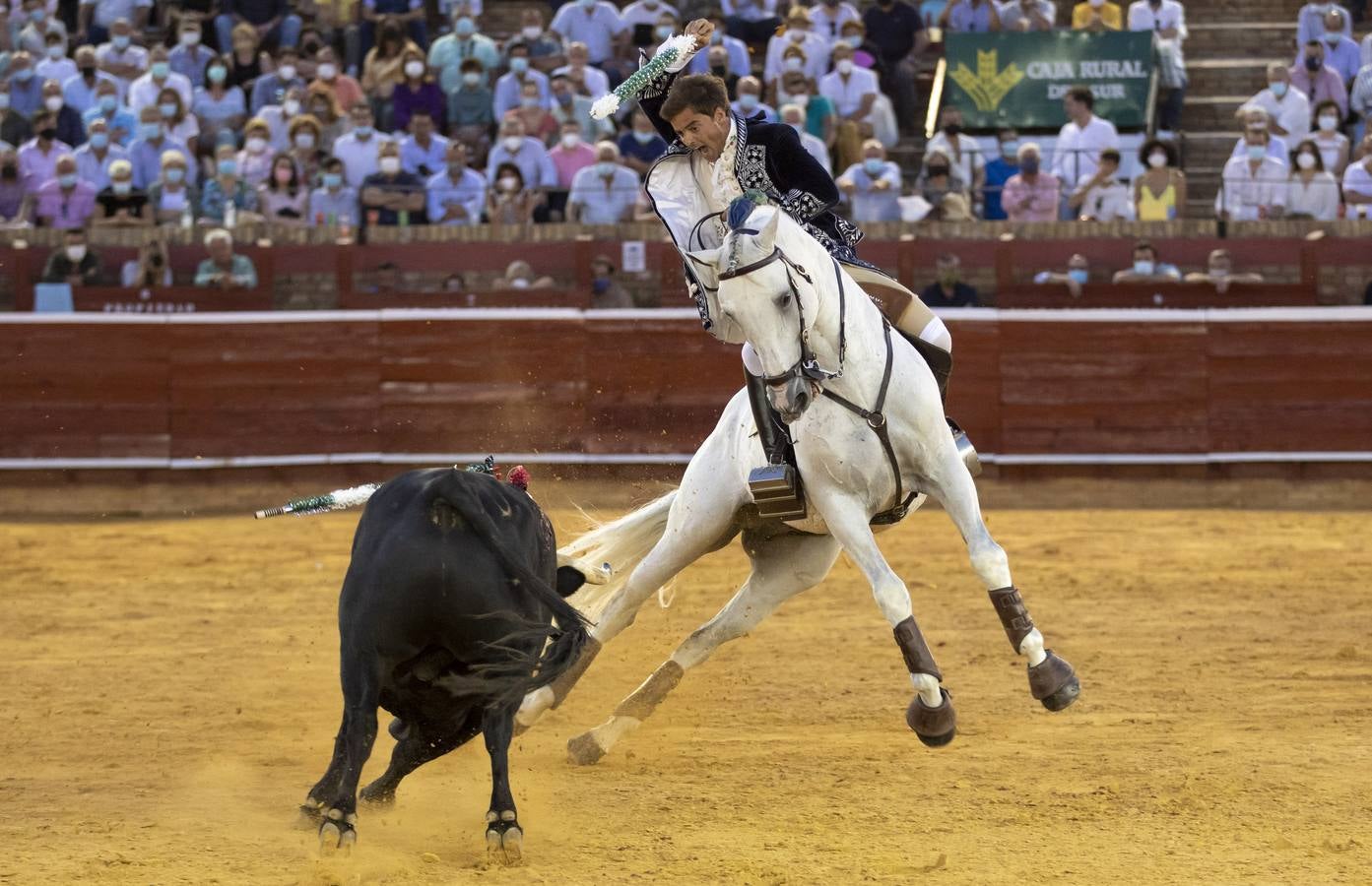 La corrida de rejones de las Colombinas, en imágenes