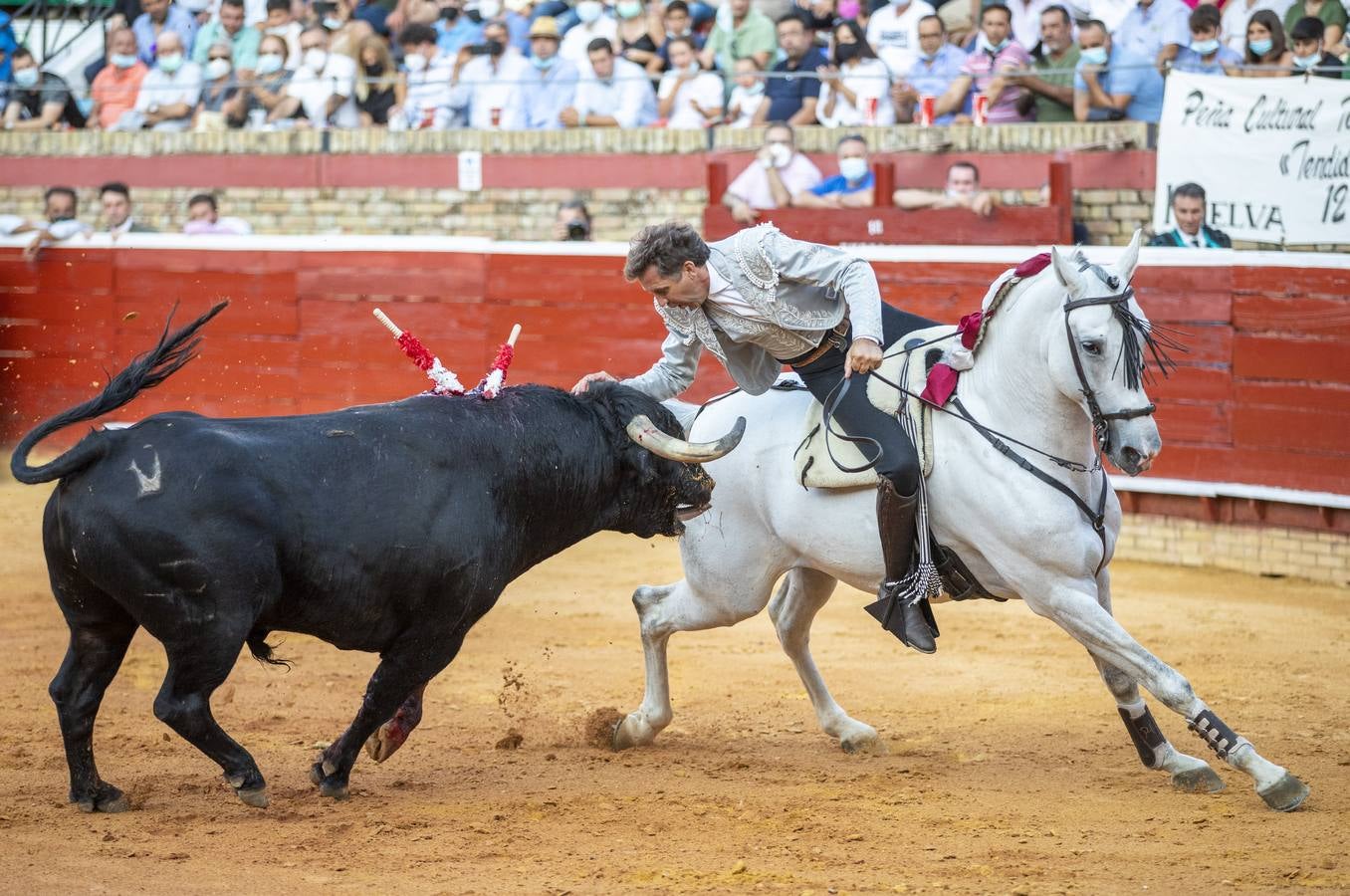 La corrida de rejones de las Colombinas, en imágenes