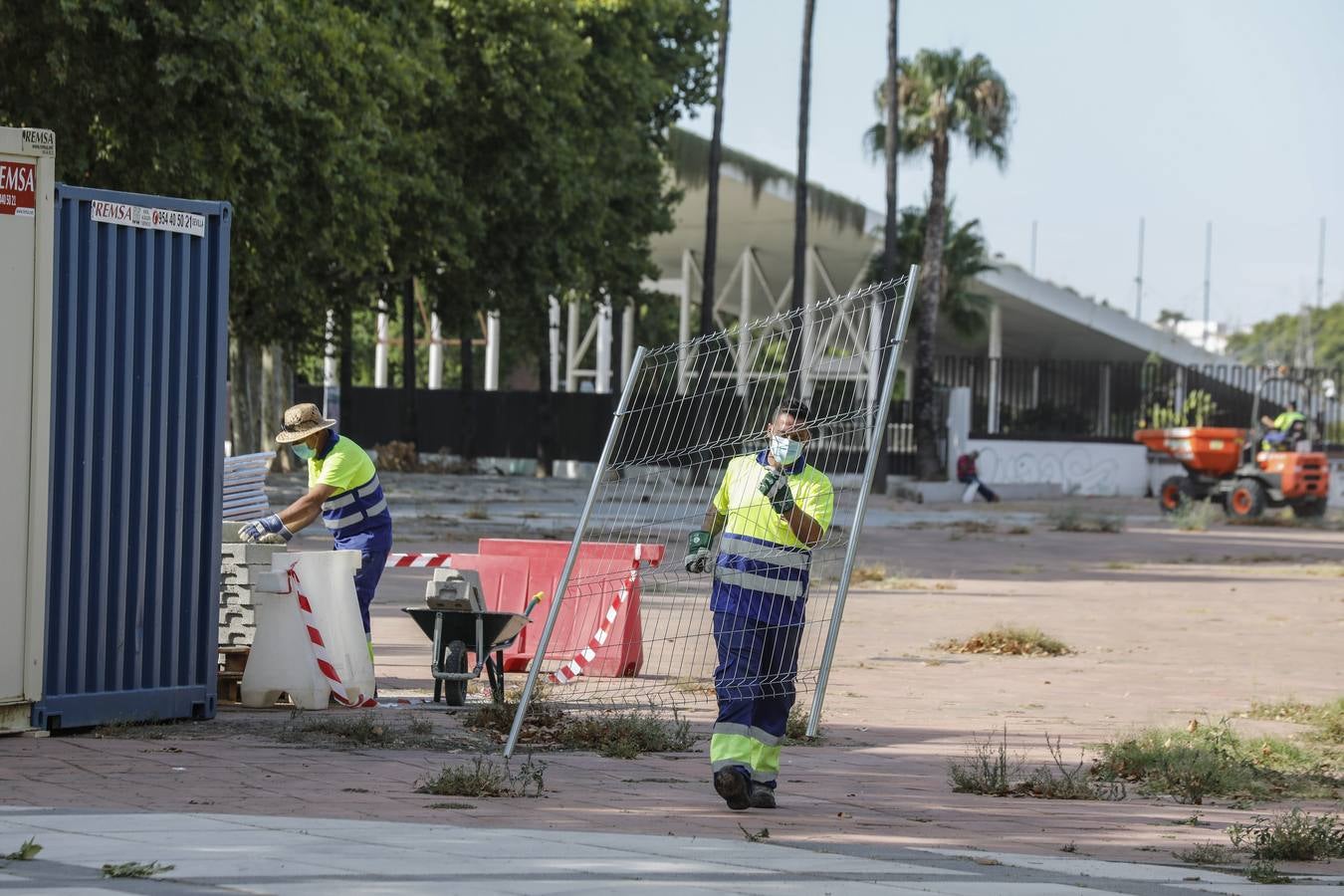 En imágenes, arrancan las obras en la calle Torneo