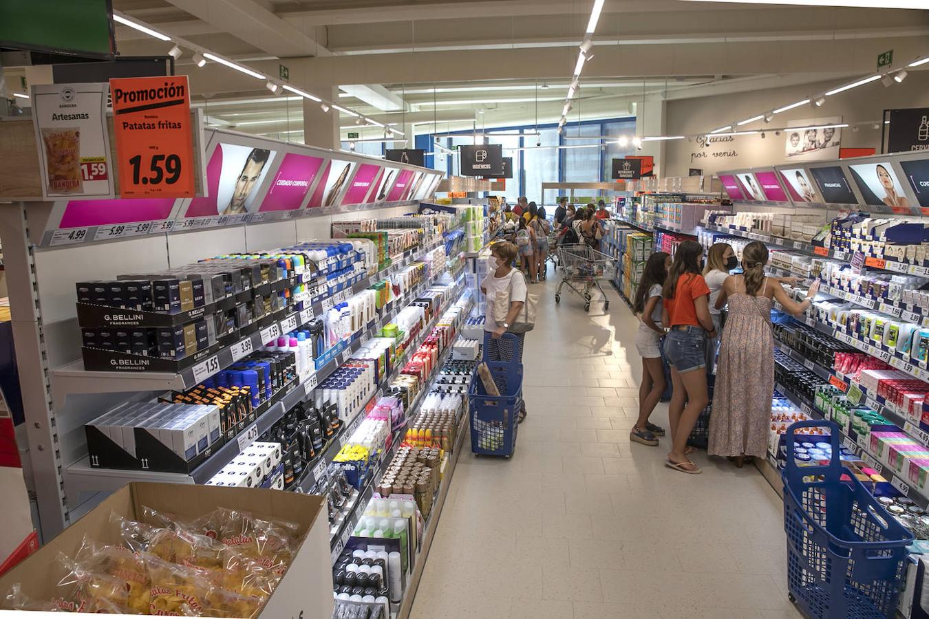 La apertura del nuevo supermercado Lidl de Córdoba, en imágenes