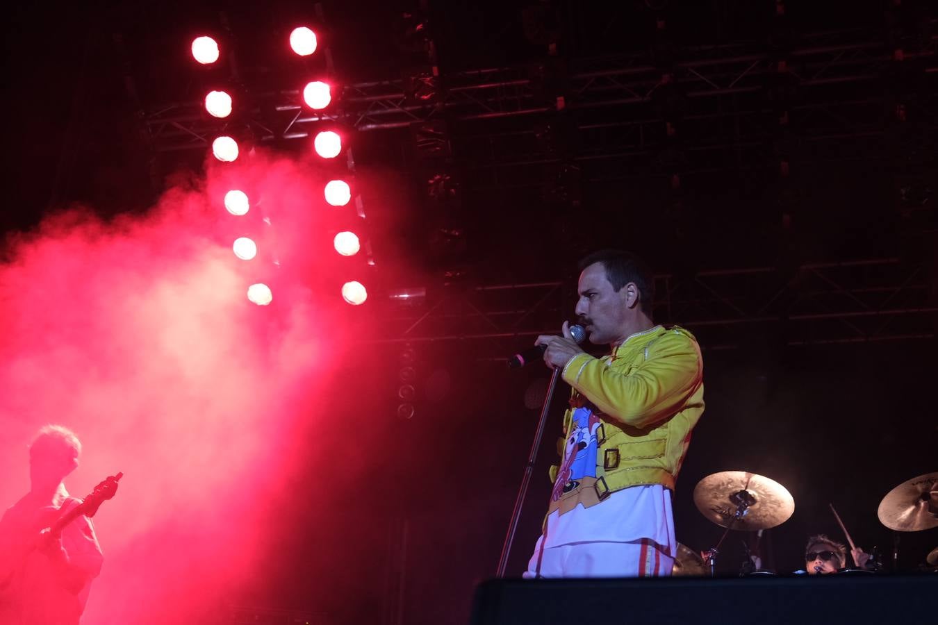 FOTOS: Los clásicos de Queen reviven en el Poblado de Sancti Petri