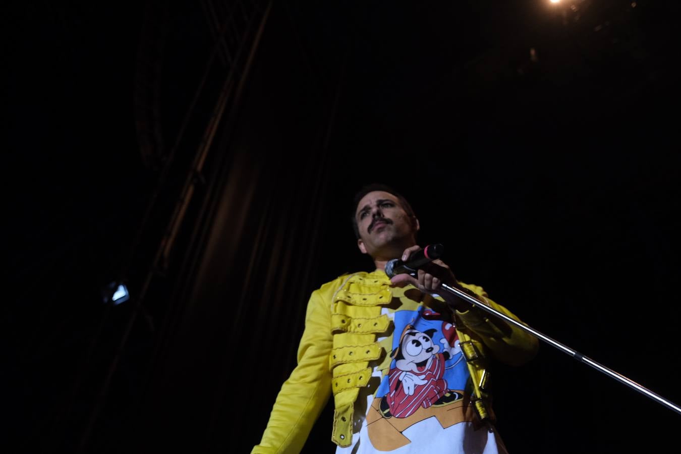 FOTOS: Los clásicos de Queen reviven en el Poblado de Sancti Petri