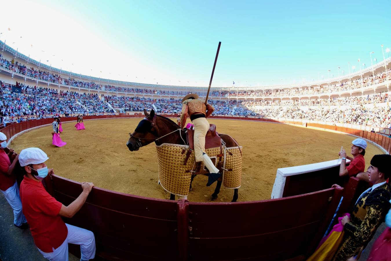 Toros en El Puerto:El Juli, Daniel Luque y Juan Ortega