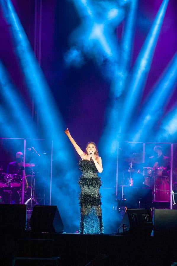 Fotos Isabel Pantoja encandila con su concierto en Jerez