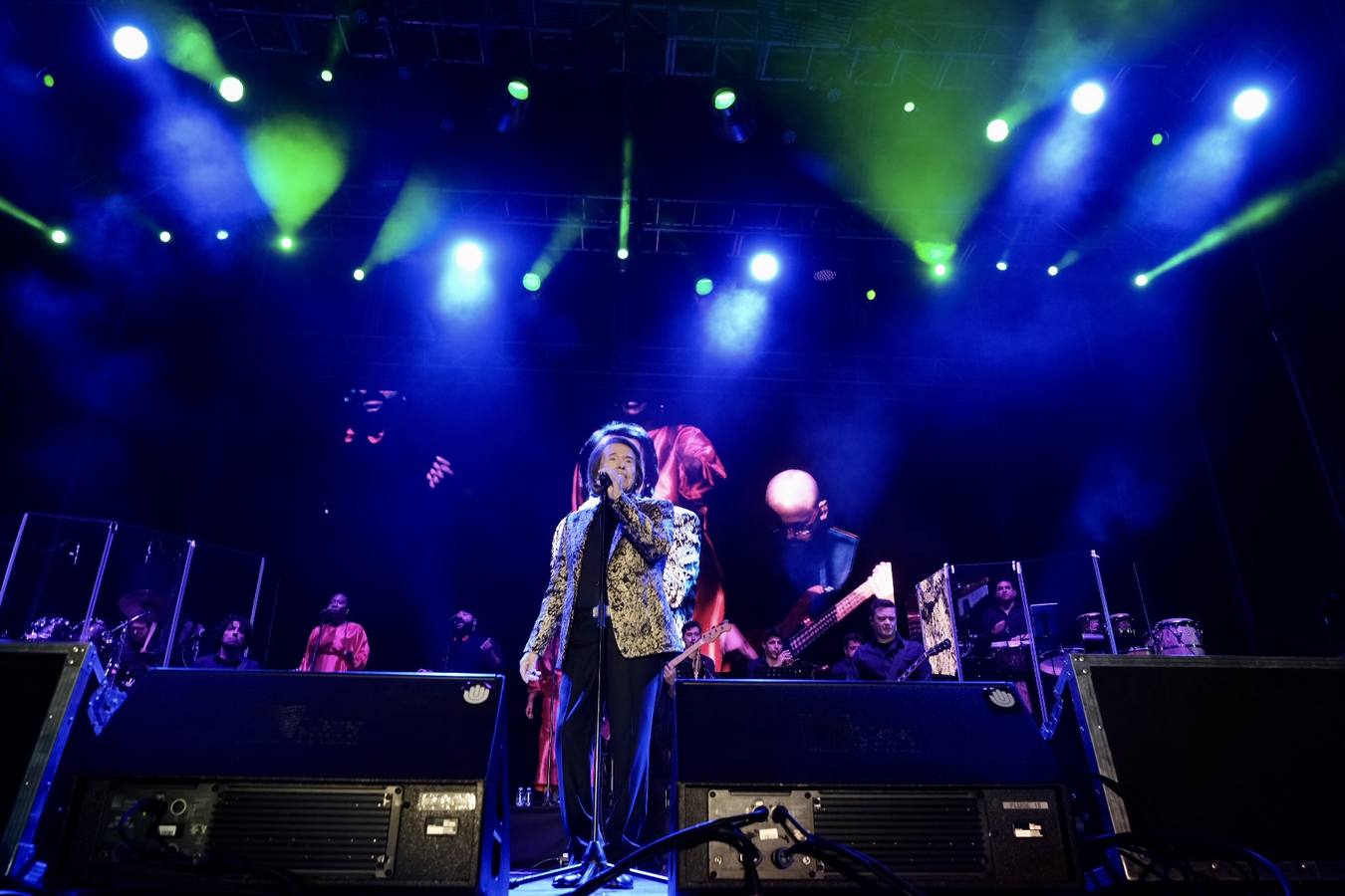FOTOS: Raphael, un huracán incombustible en el Concert Music Festival de Chiclana