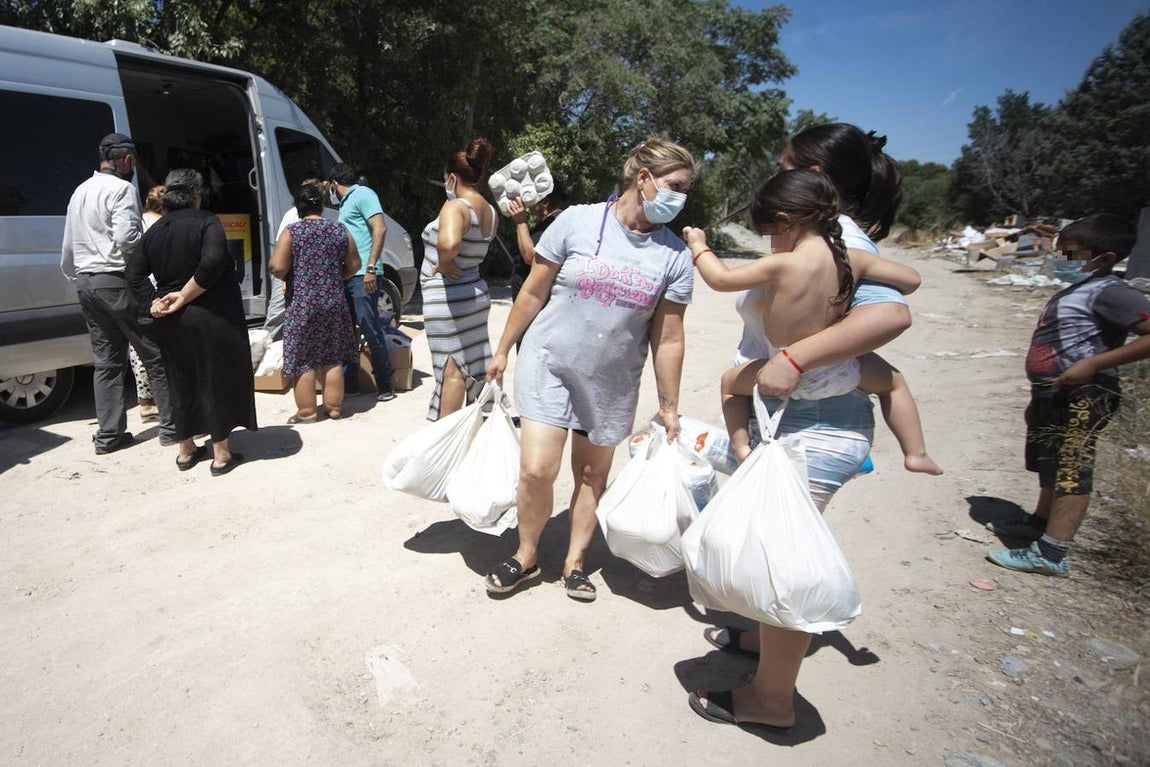 Así viven los habitantes del sector de Perales del Río en la Cañada Real