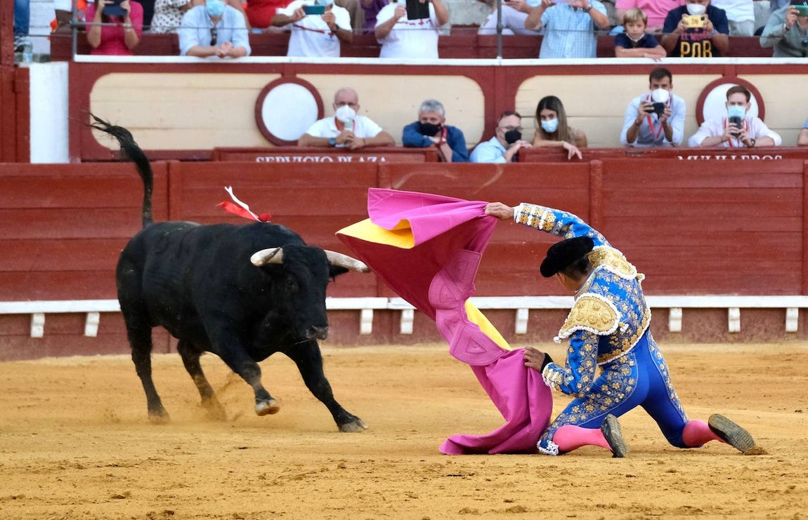 FOTOS: Mano a mano entre José María Manzanares y Pablo Aguado en El Puerto