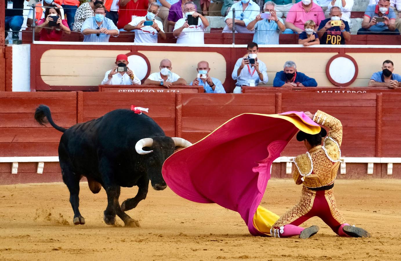 Pablo Aguado y José  María Manzanares,  en el mano a mano de El Puerto de Santa María