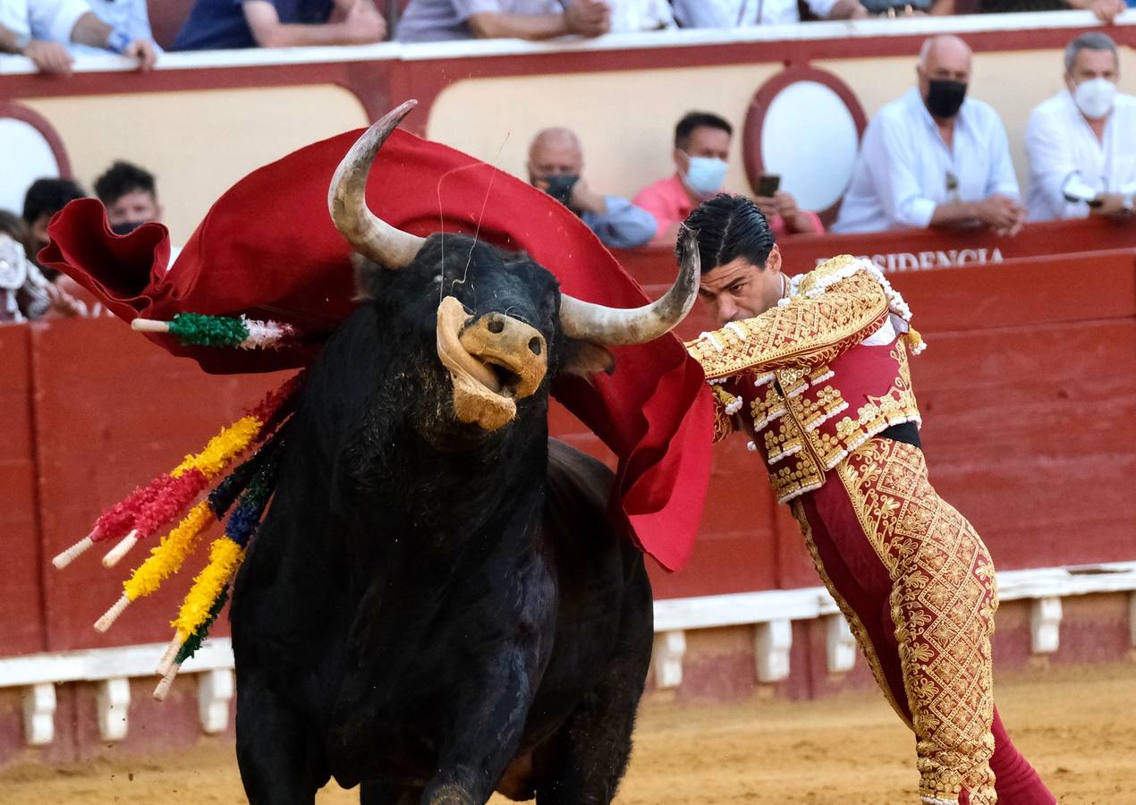 Pablo Aguado y José  María Manzanares,  en el mano a mano de El Puerto de Santa María