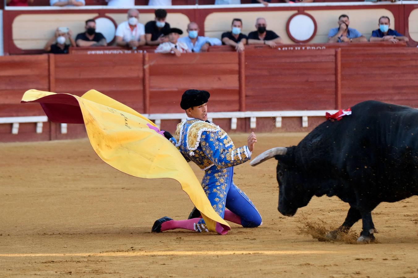 Pablo Aguado y José  María Manzanares,  en el mano a mano de El Puerto de Santa María