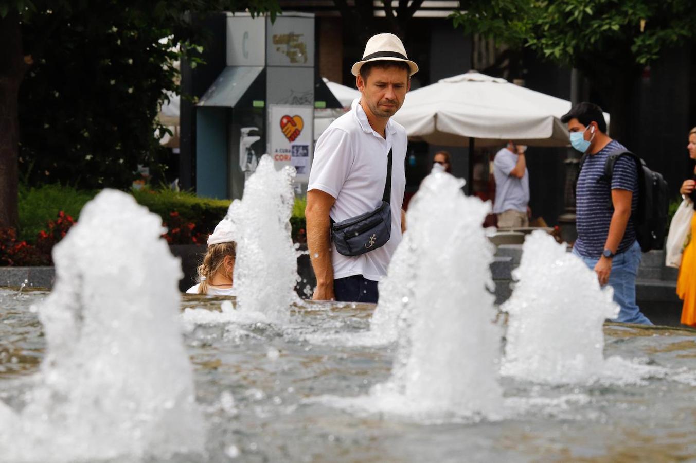 En imágenes, Córdoba se prepara para la gran ola de calor del verano