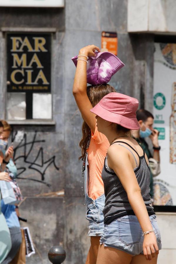 En imágenes, Córdoba se prepara para la gran ola de calor del verano