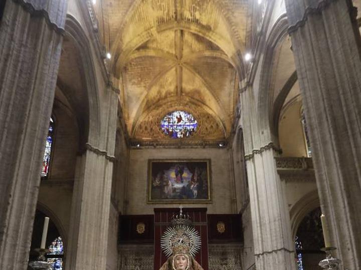 La novena de la Virgen de los Reyes, en imágenes