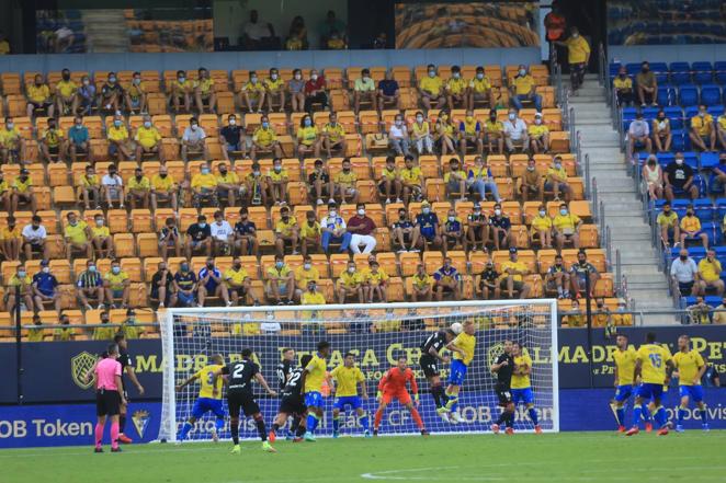 Las mejores imágenes del Cádiz - Levante (1-1)