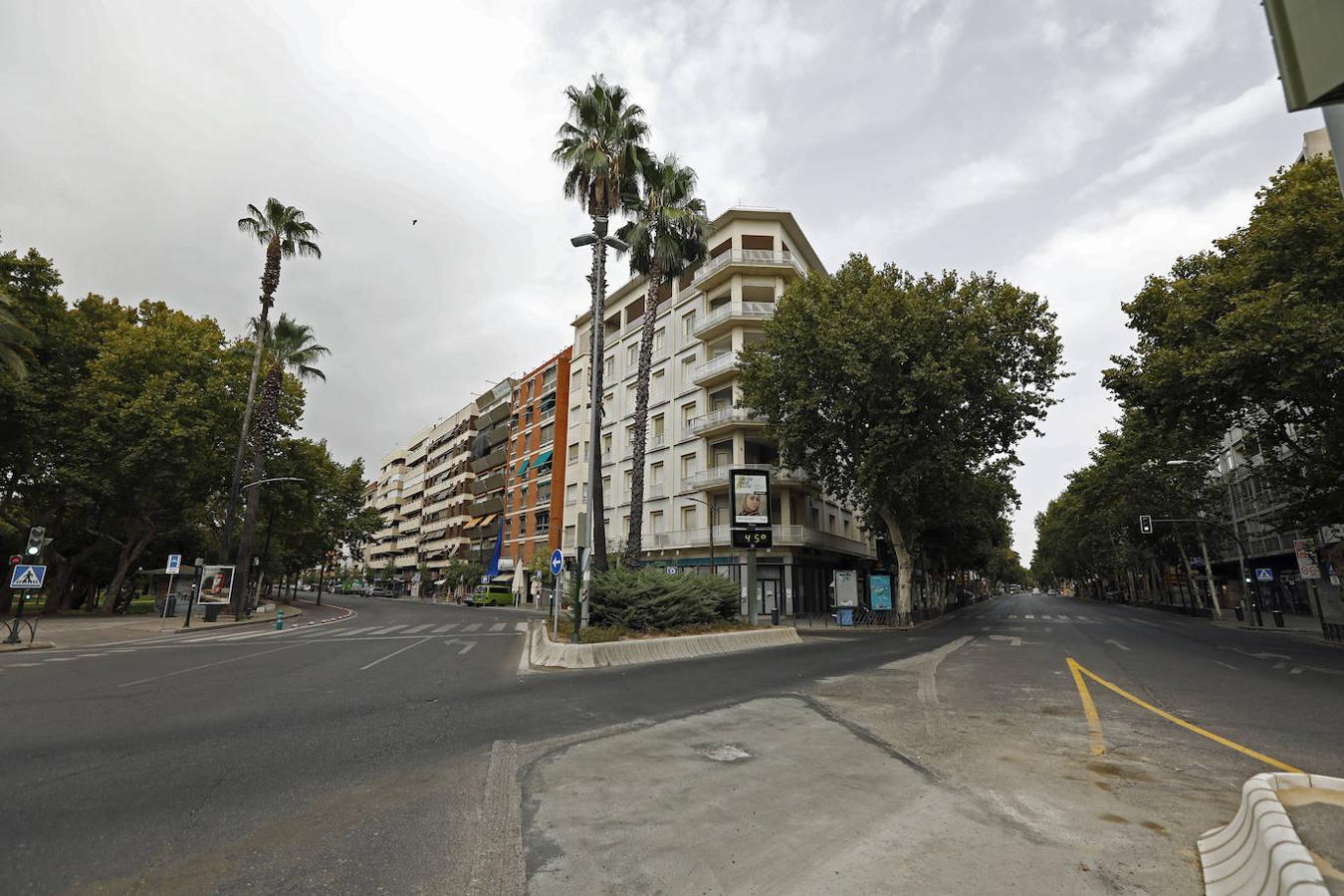 En imágenes, Córdoba desierta en plena ola de calor