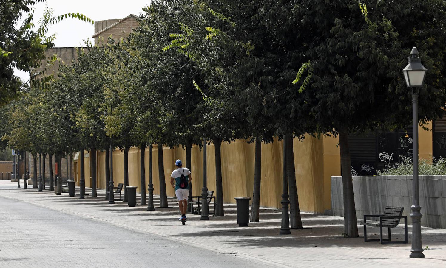 En imágenes, Córdoba desierta en plena ola de calor