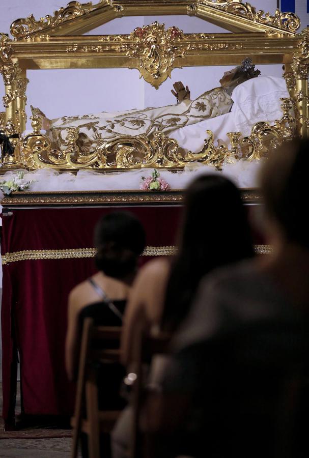 El Vía Lucis de la Virgen del Tránsito de Córdoba, en imágenes