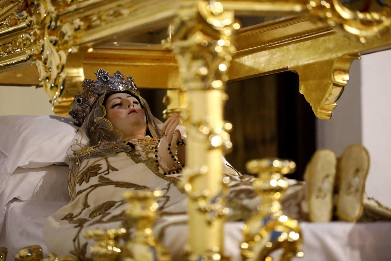 El Vía Lucis de la Virgen del Tránsito de Córdoba, en imágenes