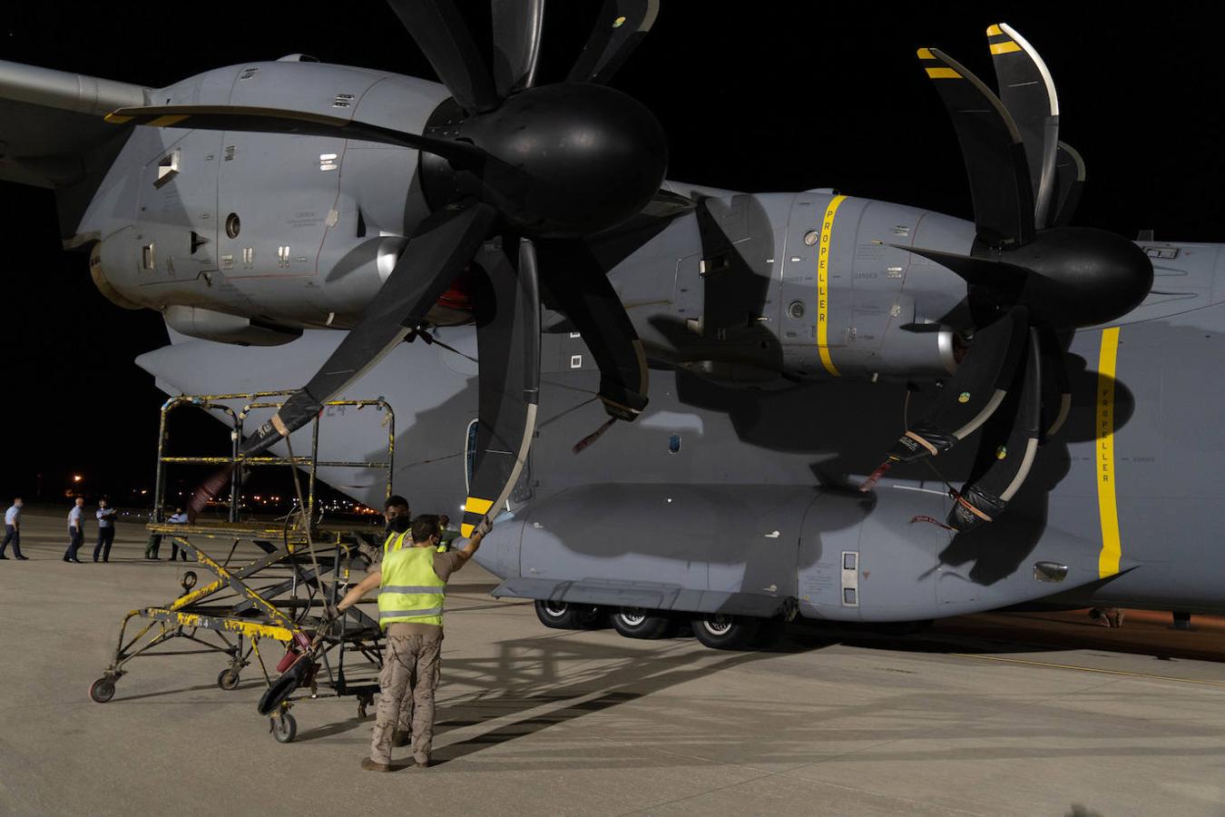 En imágenes, el despegue del primer avión desde Zaragoza para la repatriación de españoles de Afganistán