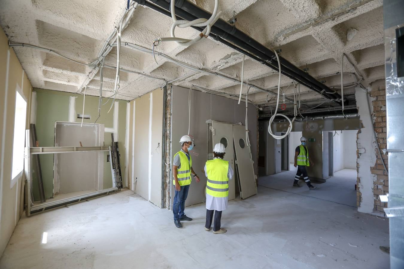 Tras quince años de abandono de un hospital que era pionero se anuncia el final de sus obras para el verano de 2022