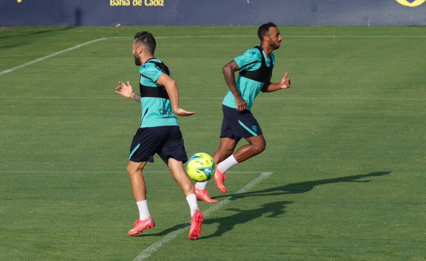 FOTOS: Entrenamiento del Cádiz CF antes de visitar el Benito Villamarín