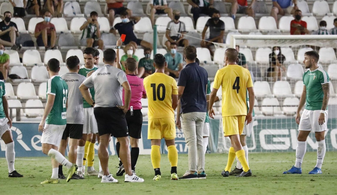 El Córdoba-Extremadura, en imágenes
