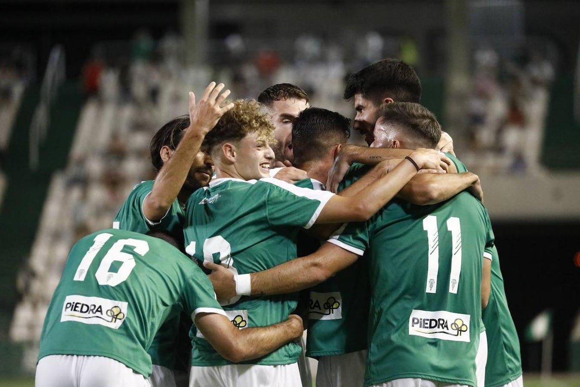 El Córdoba-Extremadura, en imágenes