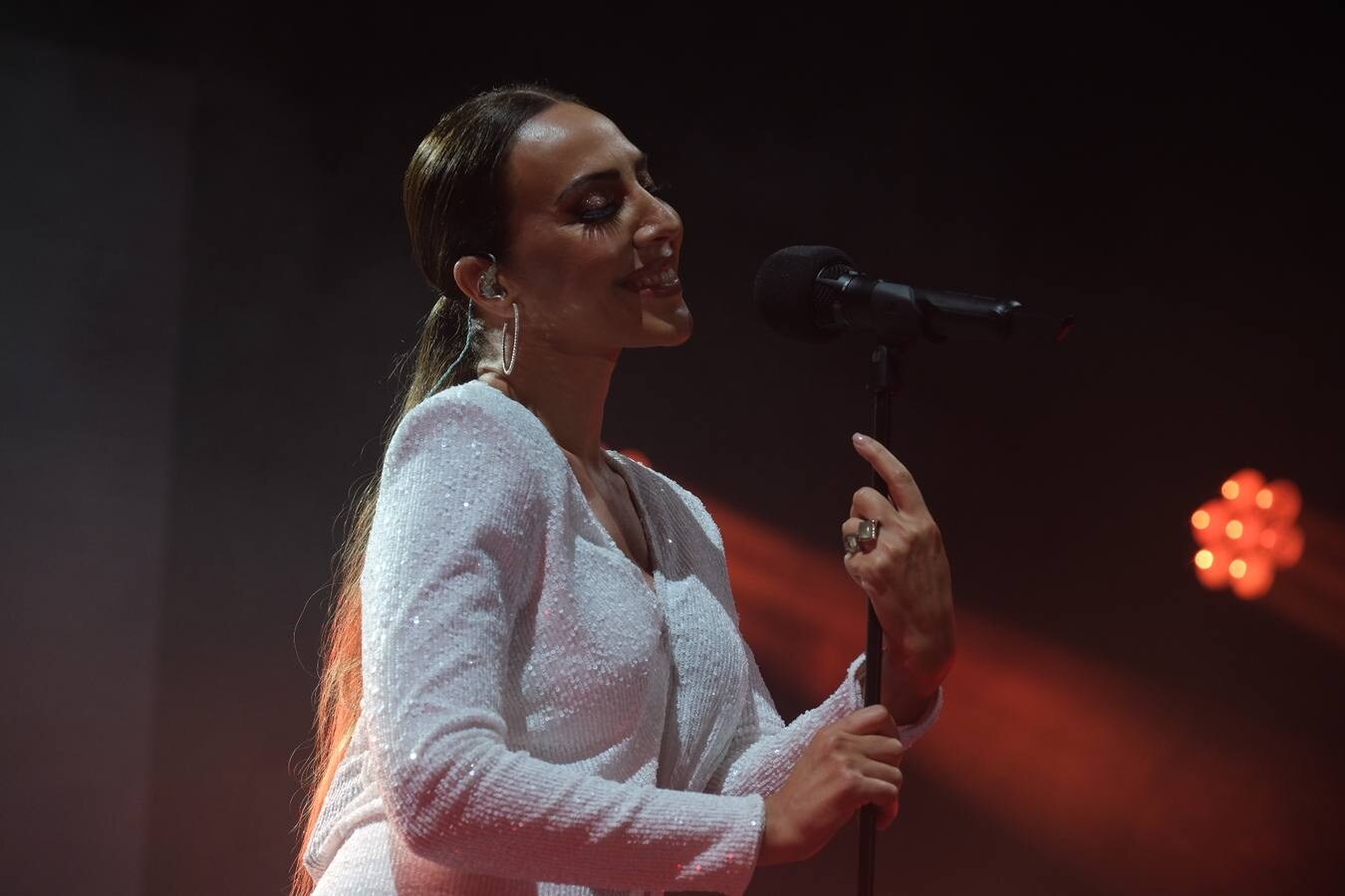 FOTOS: La mítica voz de Mónica Naranjo, en formato intimista en el Concert Music Festival