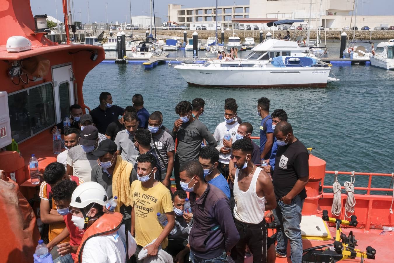 Fotos: Varias pateras llegan a Cádiz