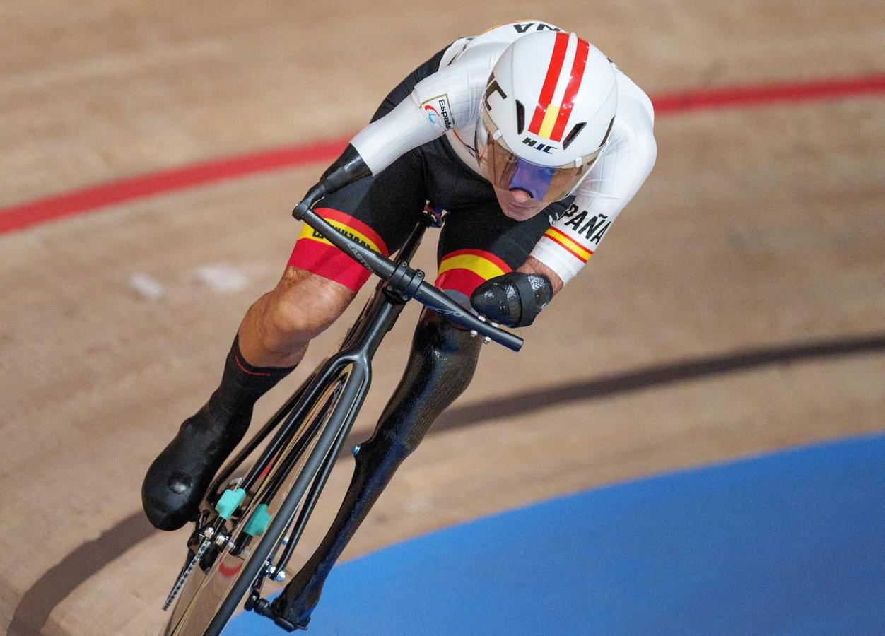 La medalla de oro del ciclista de Córdoba Alfonso Cabello, en imágenes