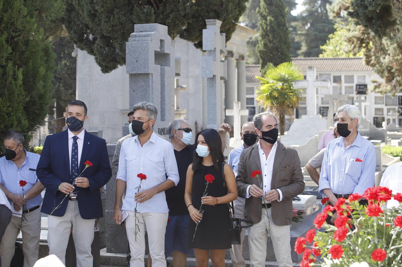 El homenaje a Manolete en el 74 aniversario de su muerte, en imágenes