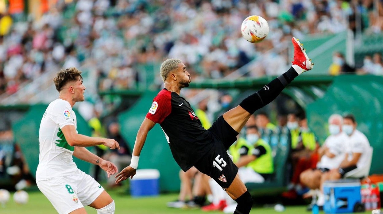 Las imágenes del partido entre el Elche y el Sevilla