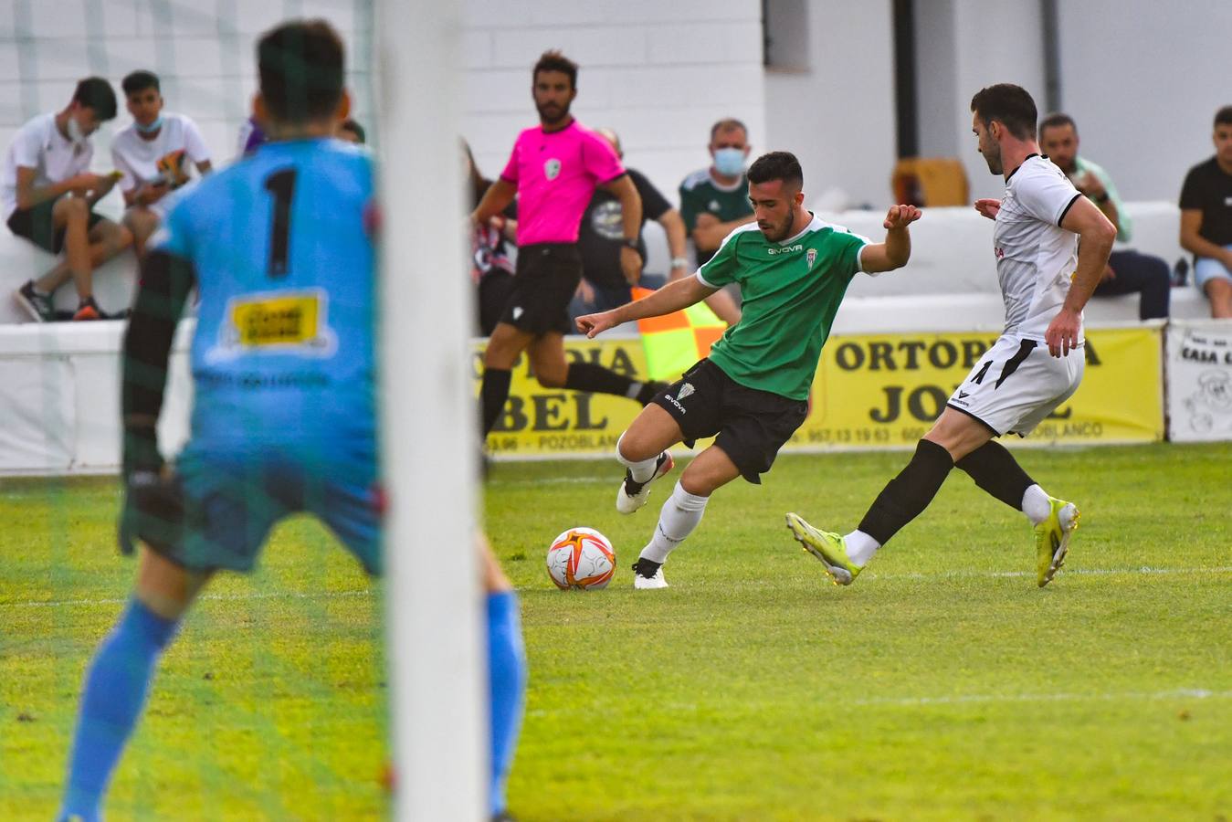 El Pozoblanco-Córdoba CF, en imágenes