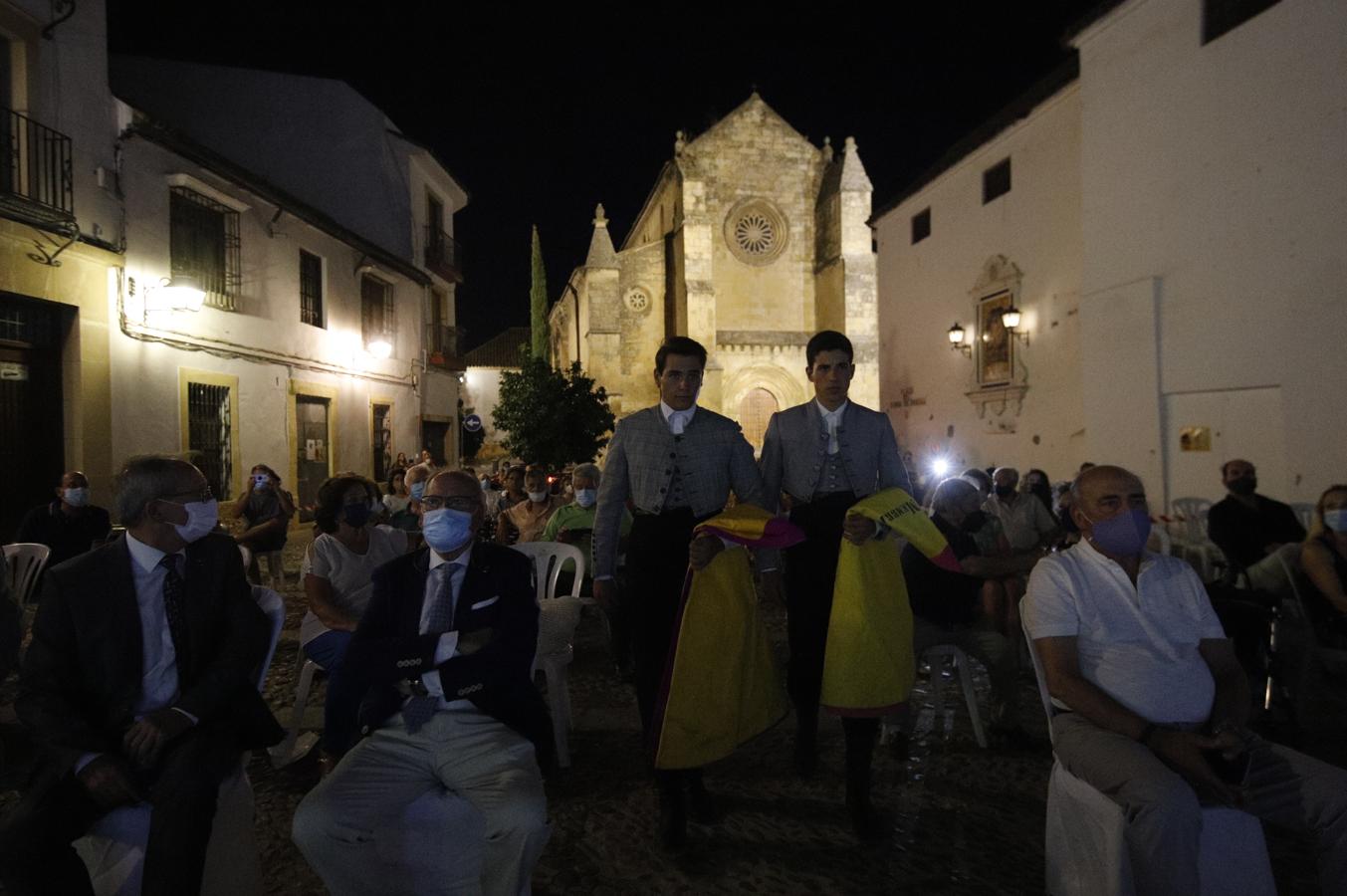 Homenaje a Manolete en el barrio torero de Santa Marina, en imágenes