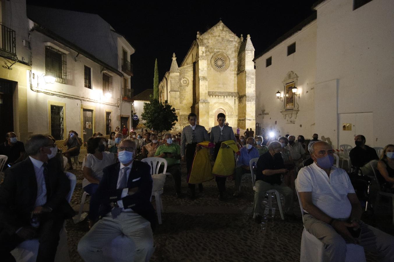 Homenaje a Manolete en el barrio torero de Santa Marina, en imágenes