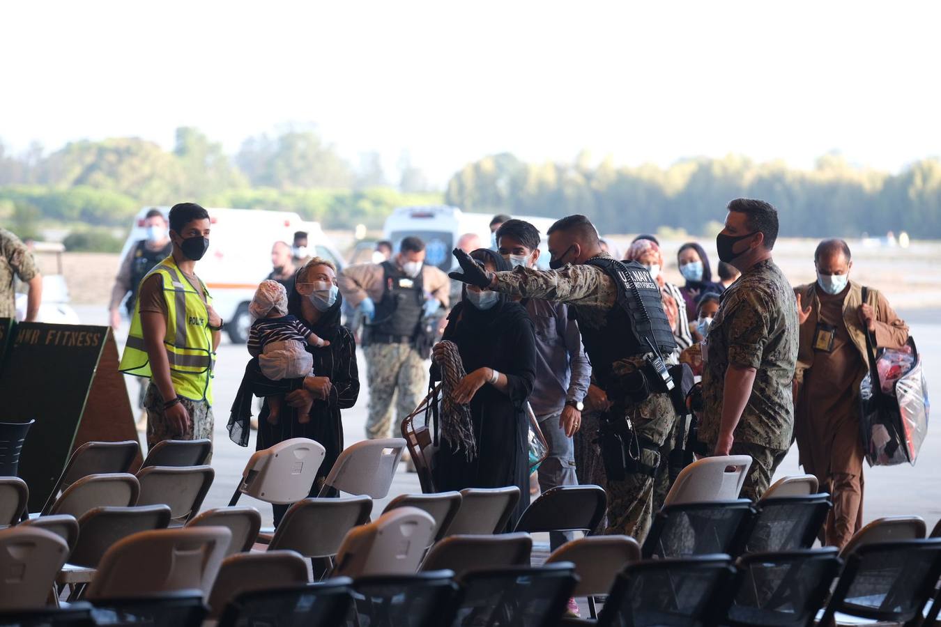 Fotos: Llega el sexto avión a Rota con refugiados procedentes de Afganistán