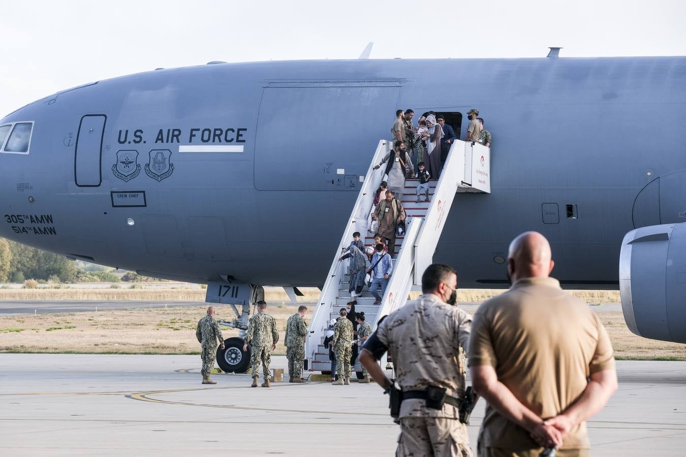 FOTOS: Así viven los refugiados afganos en la Base Naval de Rota