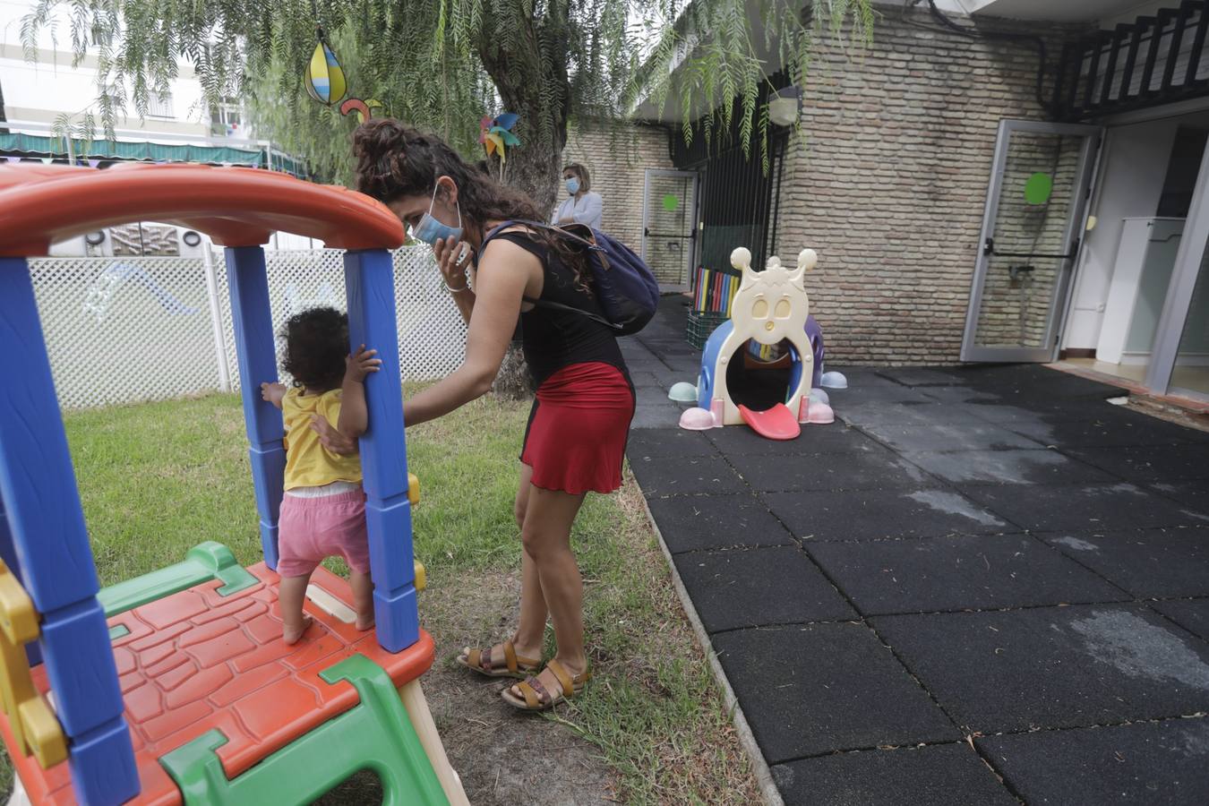 Escuelas infantiles: la ilusión de los más pequeños en su primer día de guardería