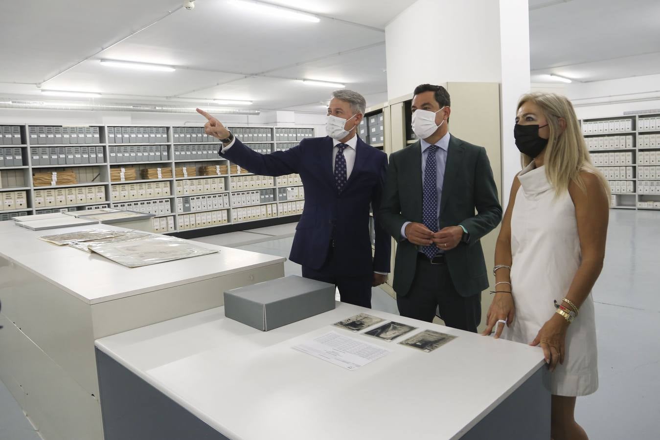 Inauguración del Archivo General de Andalucía en Sevilla