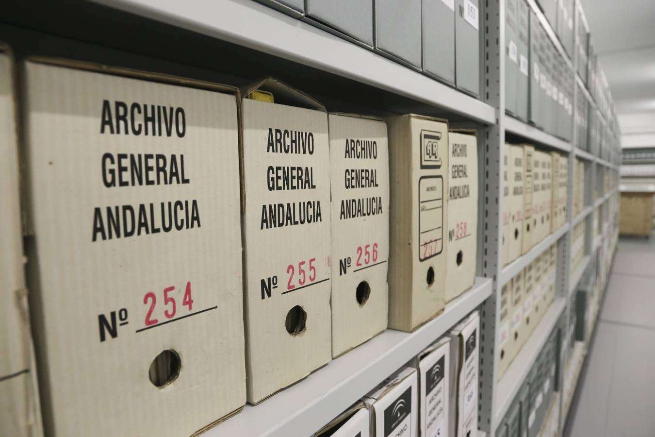 Inauguración del Archivo General de Andalucía en Sevilla