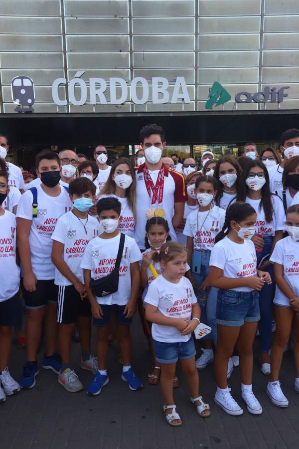 El recibimiento al ciclista Alfonso Cabello en Córdoba, en imágenes