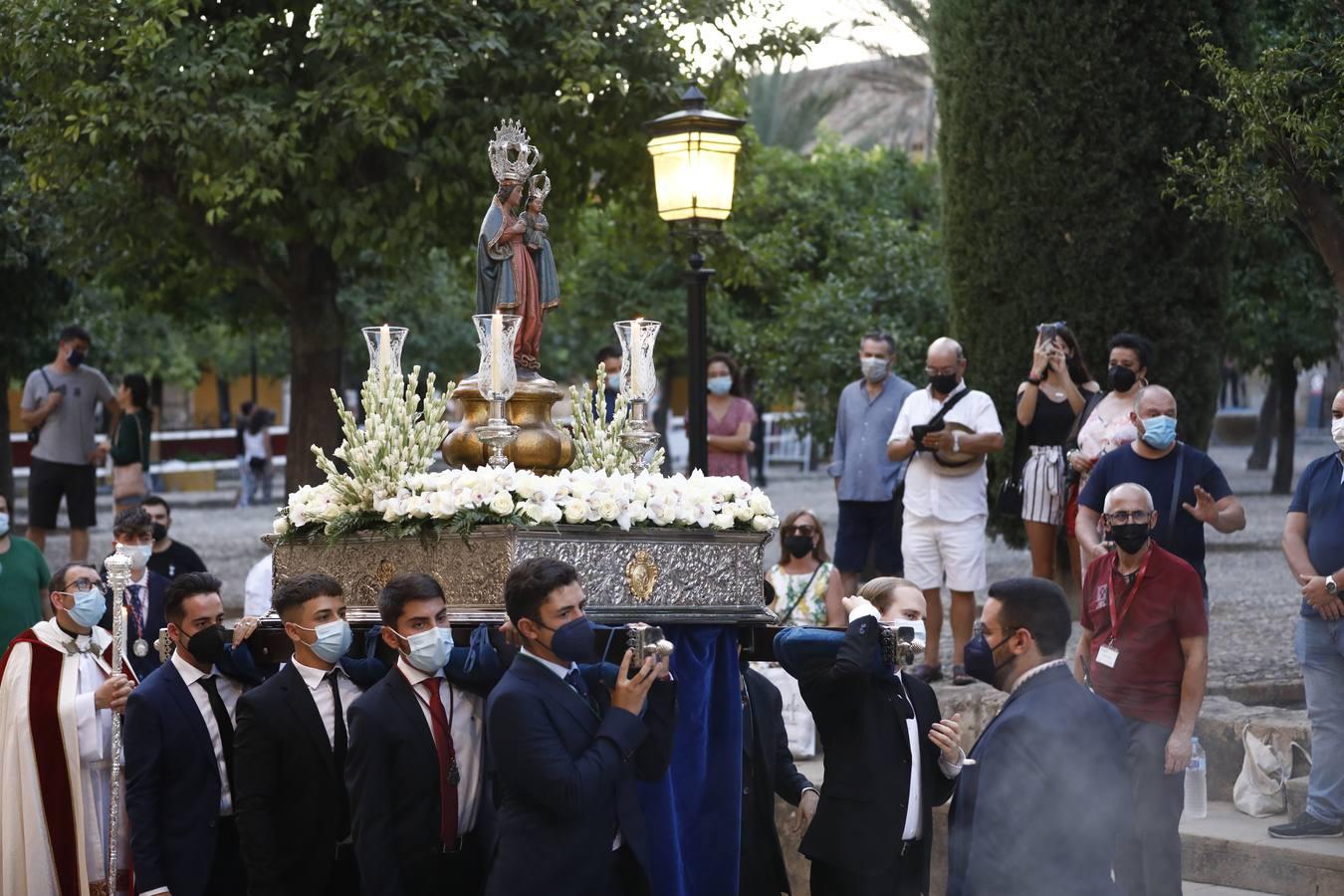 El Via Lucis de la Fuensanta de Córdoba, en imágenes