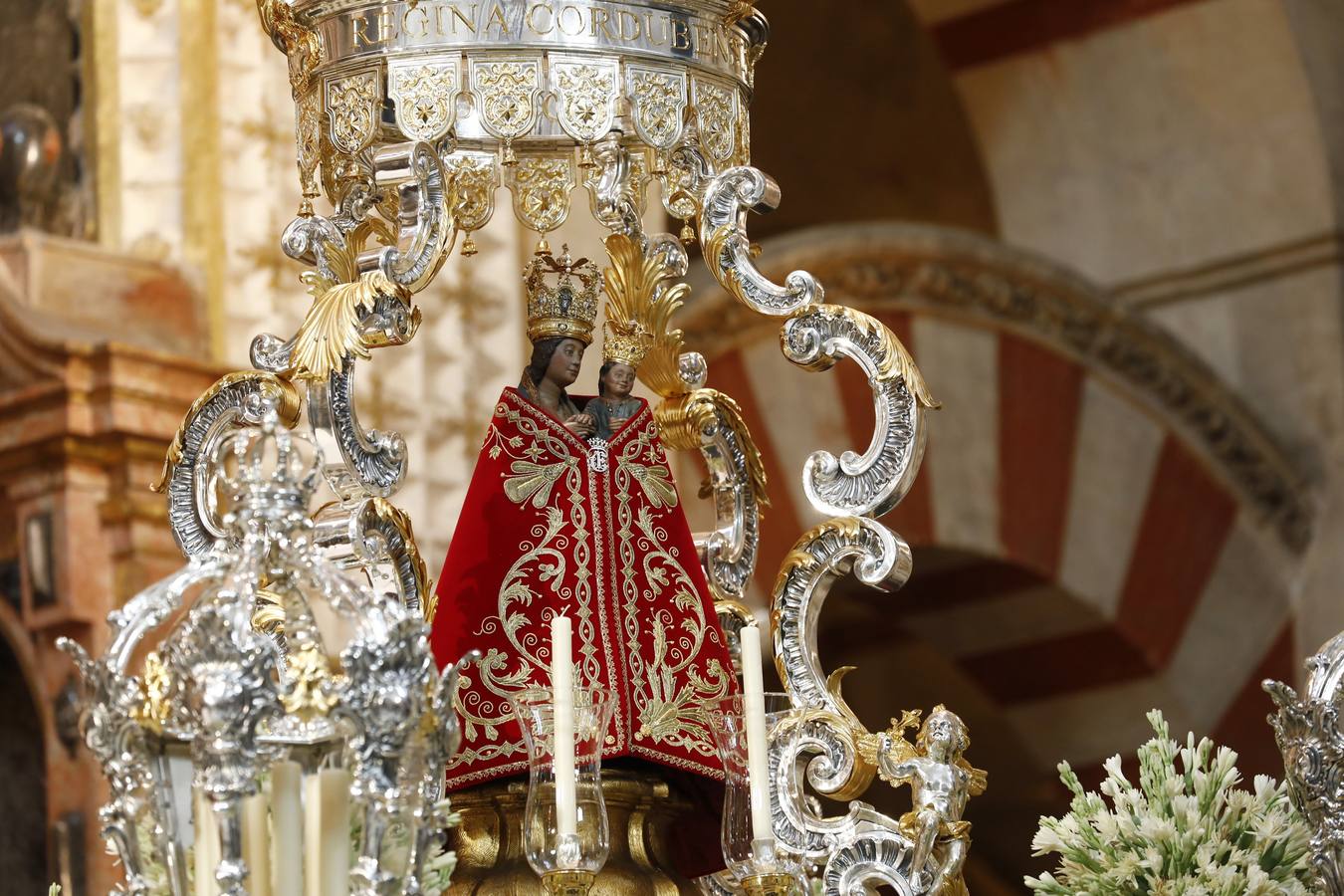 La misa en honor a la Virgen de la Fuensanta de Córdoba, en imágenes