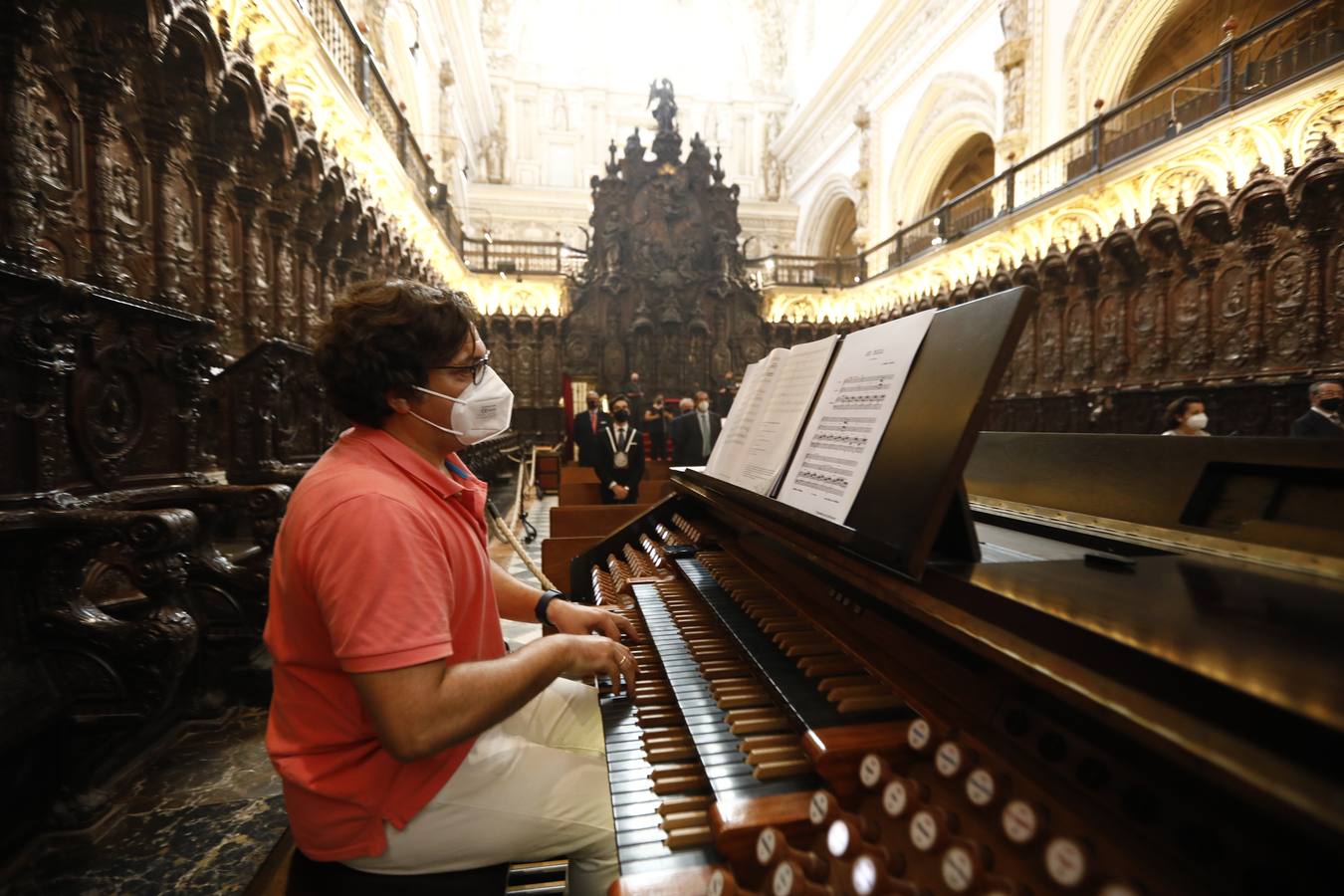 La misa en honor a la Virgen de la Fuensanta de Córdoba, en imágenes