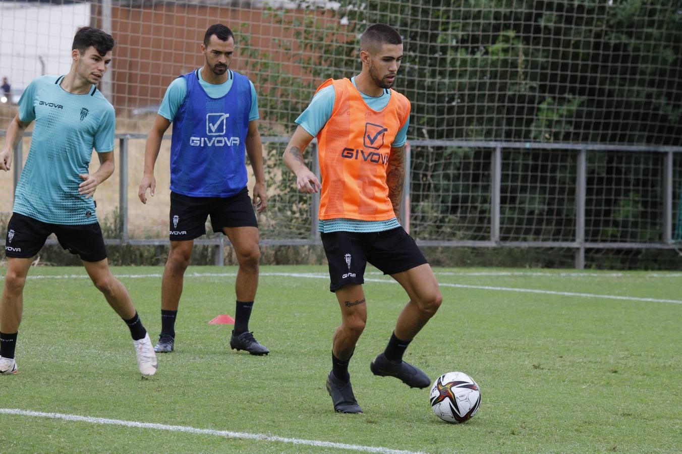 El entrenamiento del Córdoba CF en la festividad de la Virgen de la Fuensanta, en imágenes